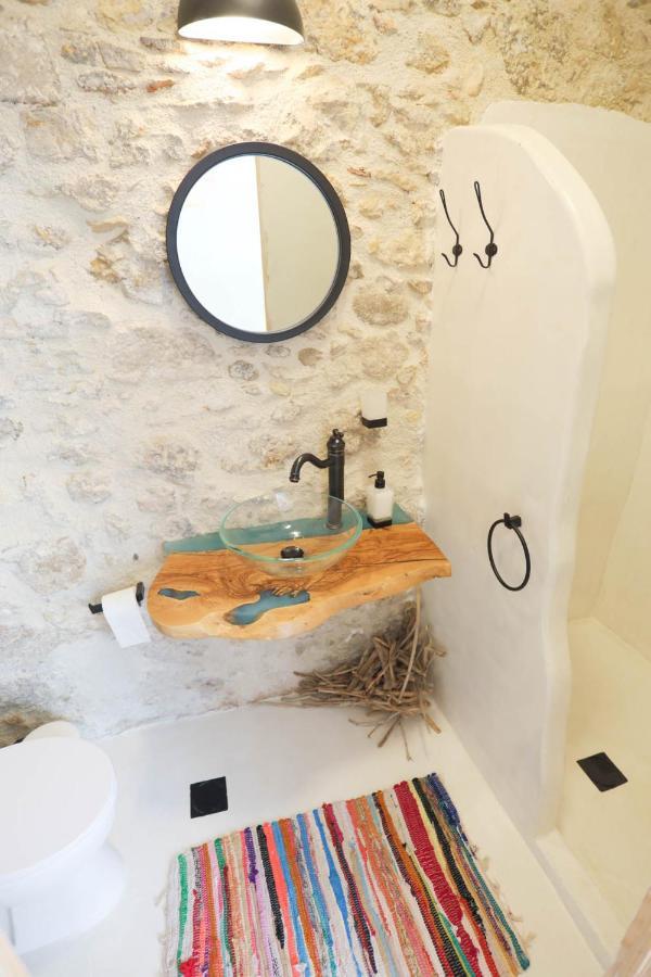 קליבס Ravi Boutique Home - 1 Minute Walk From Beach מראה חיצוני תמונה