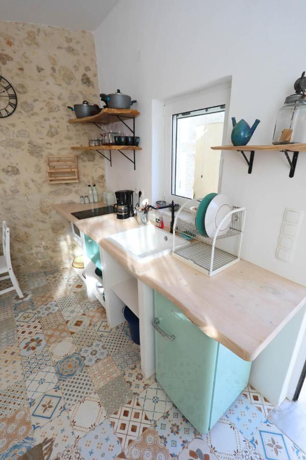קליבס Ravi Boutique Home - 1 Minute Walk From Beach מראה חיצוני תמונה
