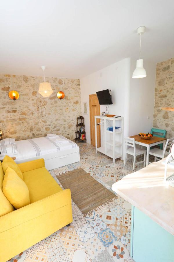 קליבס Ravi Boutique Home - 1 Minute Walk From Beach מראה חיצוני תמונה