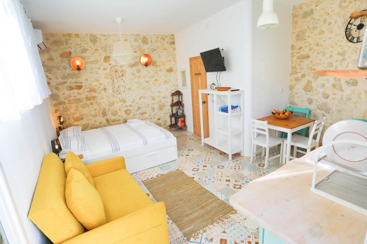 קליבס Ravi Boutique Home - 1 Minute Walk From Beach מראה חיצוני תמונה